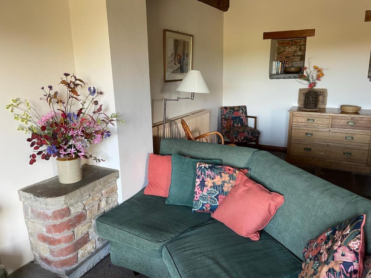 Phlomis Villa York Dış mekan fotoğraf
